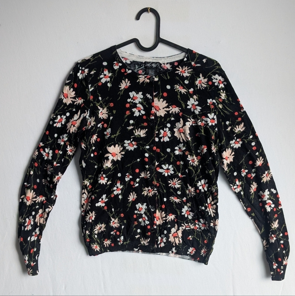 Lord & Taylor sz M Black with Floral Print button up cardigan Cotton Modal blend